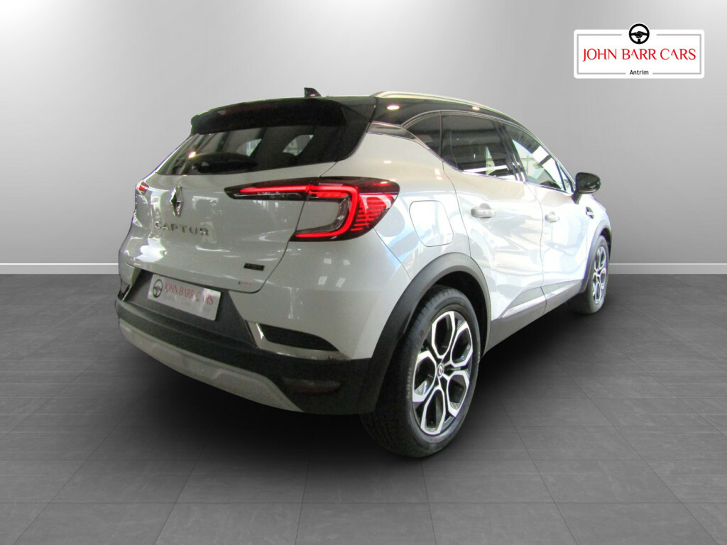 Renault Captur 1.6 E-tech Full Hybrid 145 Techno YGZ8964 White #4