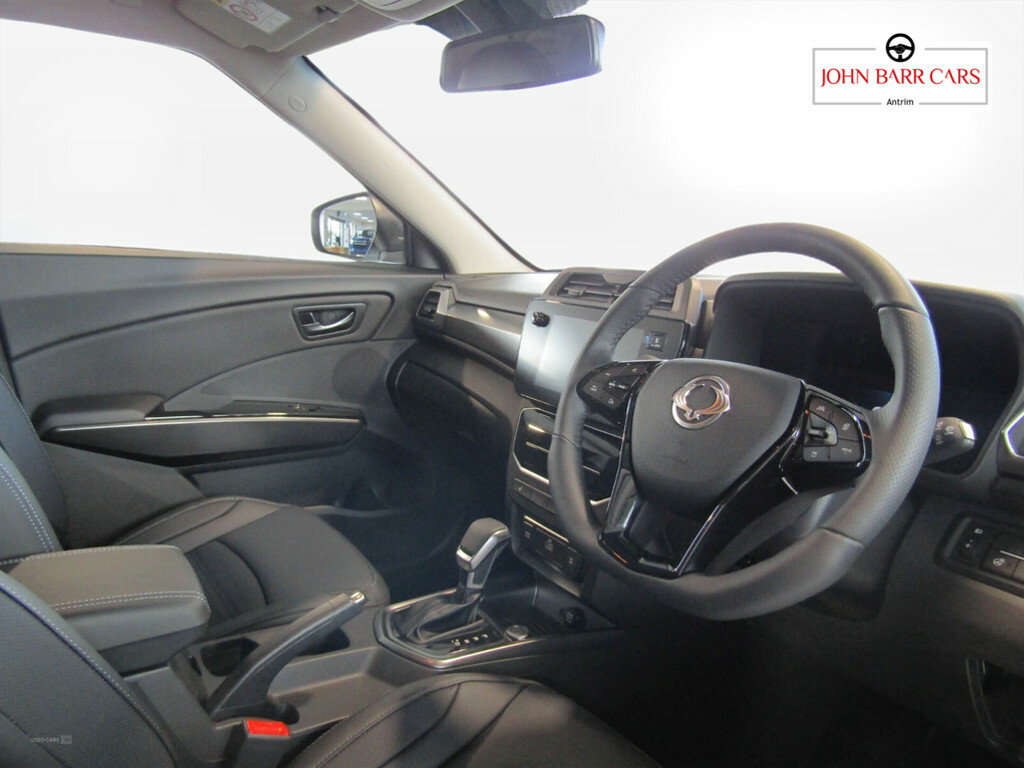 SsangYong Tivoli 1.5 K40 Blue #6