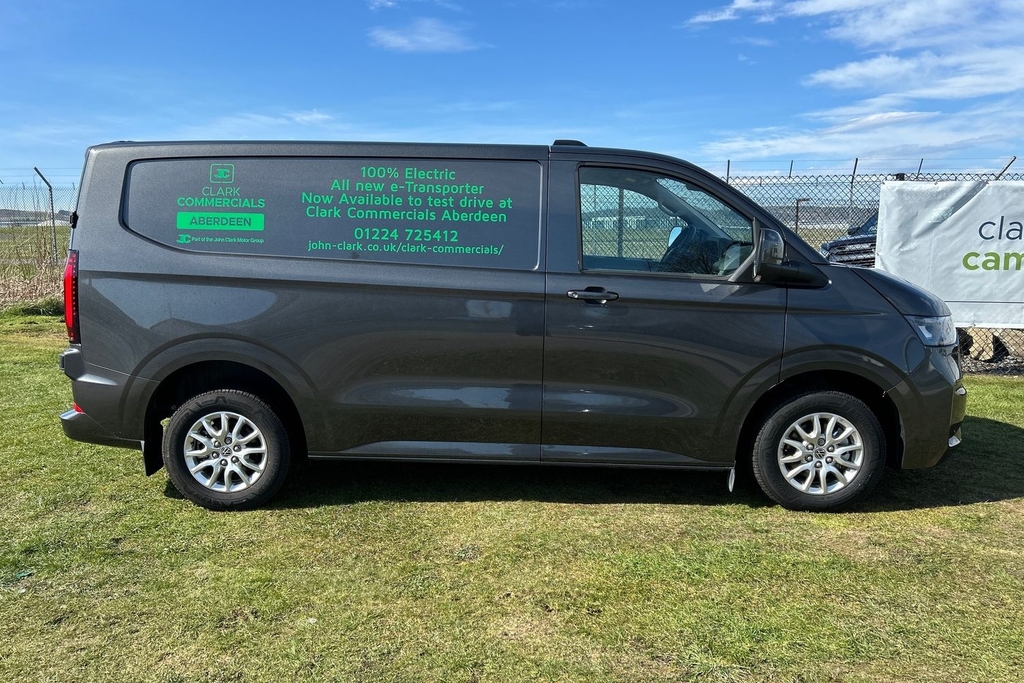 Volkswagen E-Transporter 100Kw 65Kwh Commerce Pro Van SV25YJU Grey #4