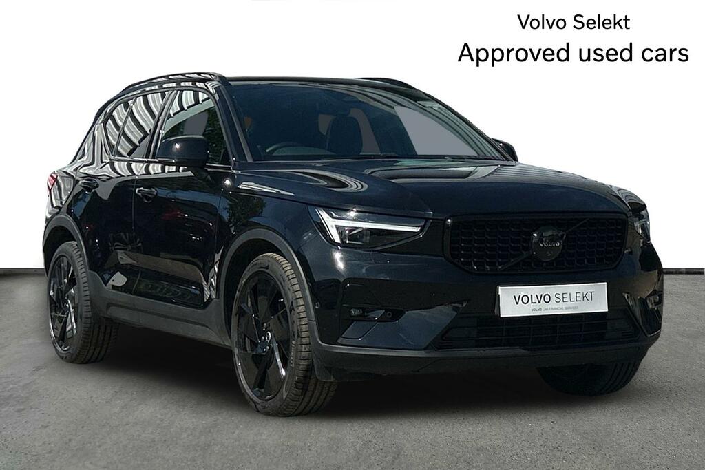 Volvo XC40 2.0 B4p Ultra Black Edition WF25FCZ Black #2