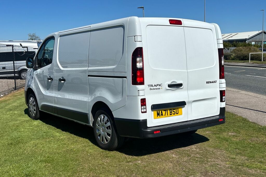 Renault Trafic Sl28 Energy Dci 120 Business Van MA71BSU White #3