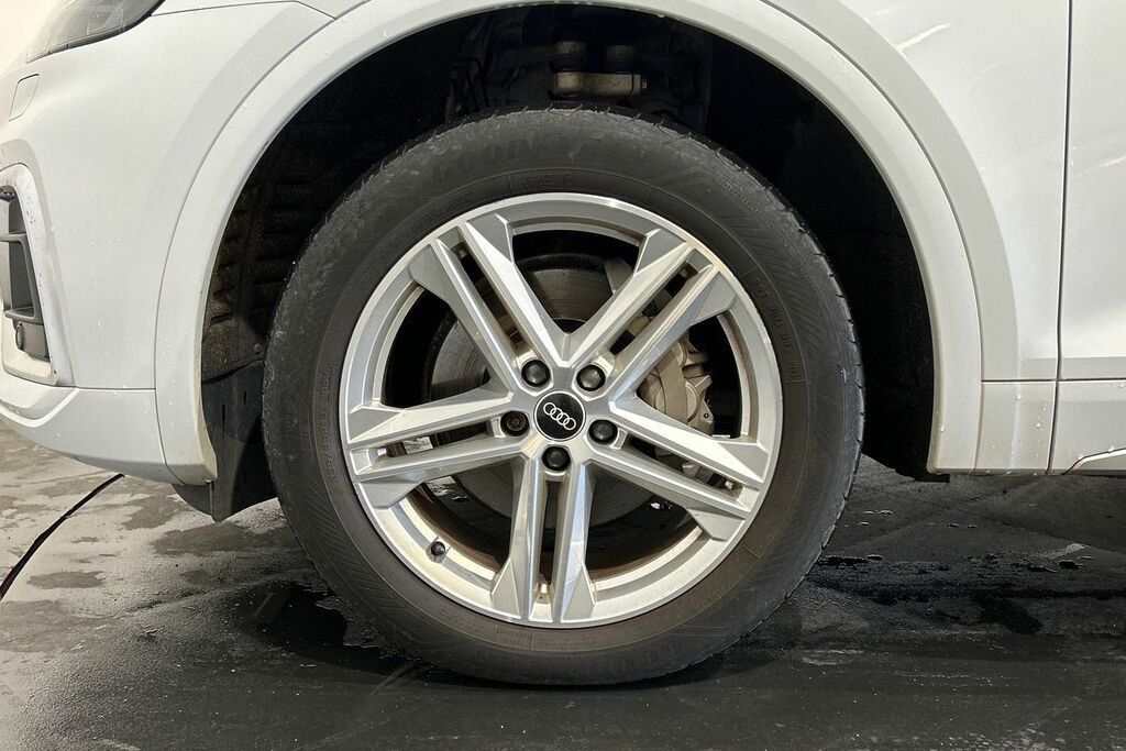 Audi Q5 S Line 40 Tdi Quattro 204 Ps S Tronic SY71TZM White #5
