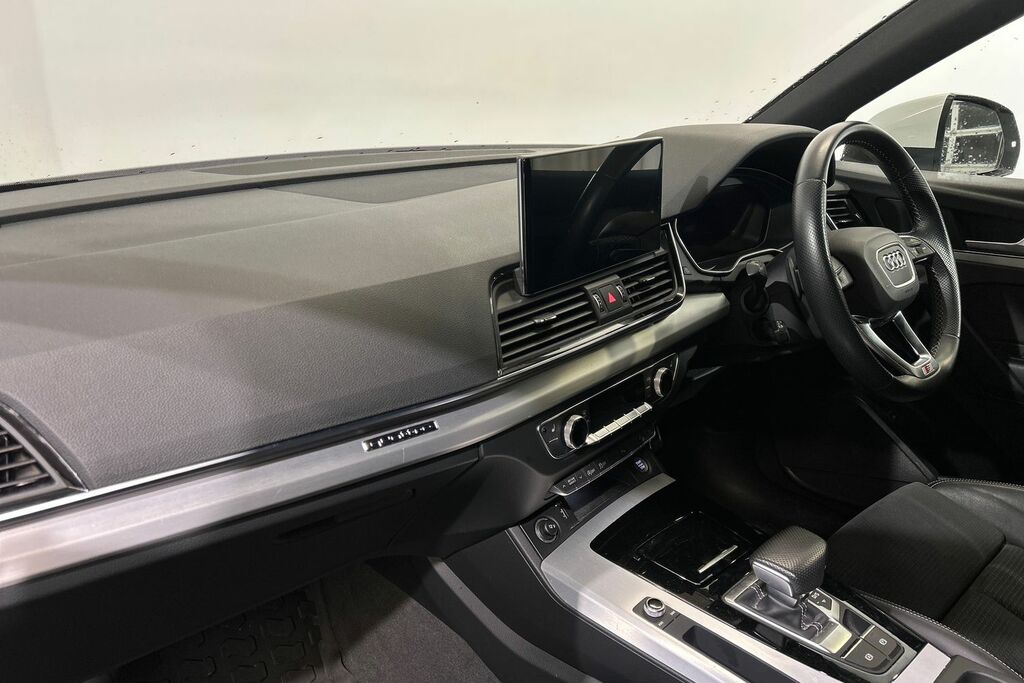 Audi Q5 S Line 40 Tdi Quattro 204 Ps S Tronic SY71TZM White #2