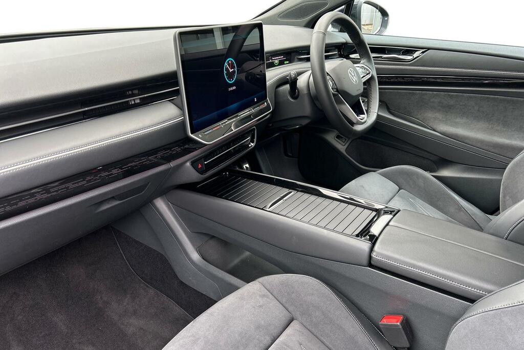 Volkswagen ID.7 210Kw Match Pro S Plus 86Kwh ST26AXZ Black #2