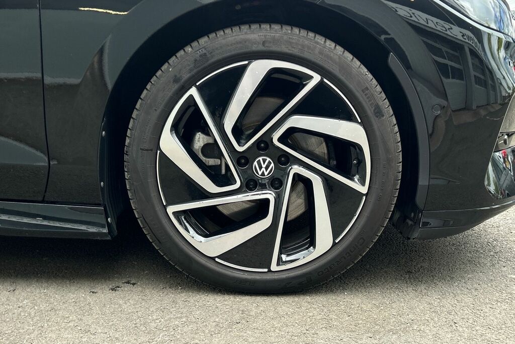 Volkswagen ID.7 210Kw Match Pro S Plus 86Kwh ST26AXZ Black #5