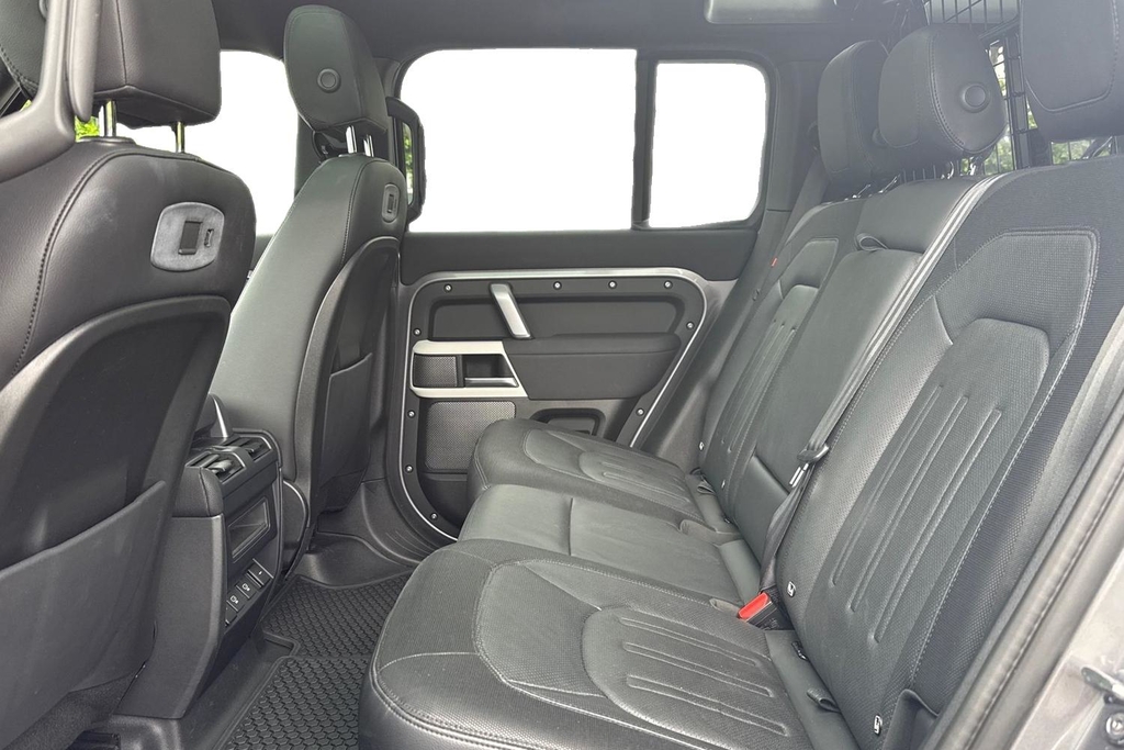 Land Rover Defender 110 D300 X-dynamic Se SY21ZWK Grey #4