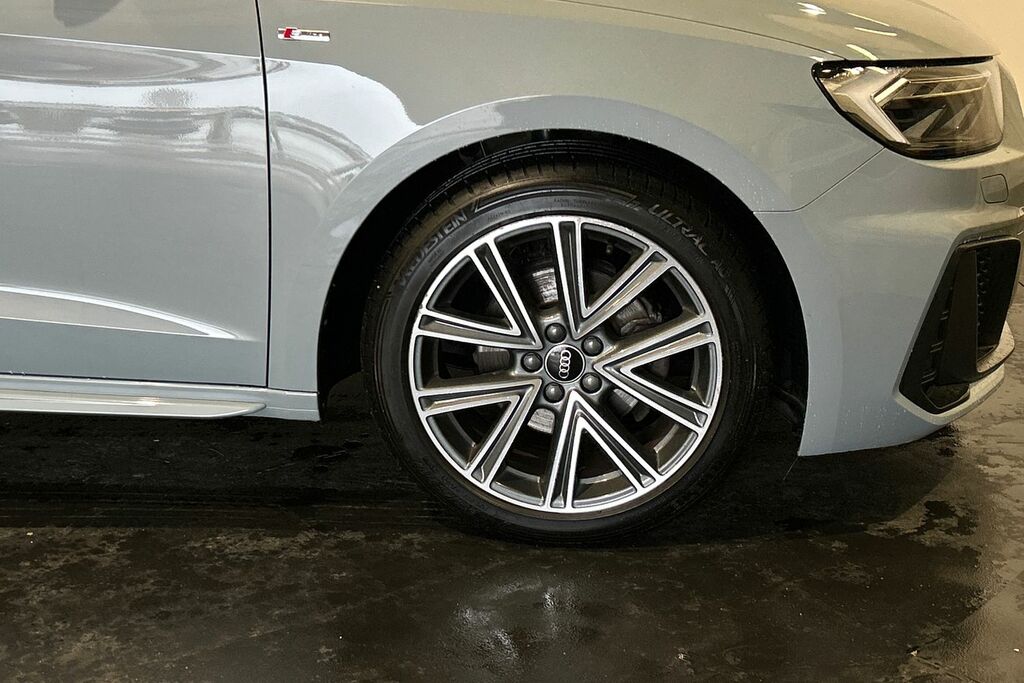 Audi A1 S Line 30 Tfsi 110 Ps 6-Speed SV73XPA Grey #5