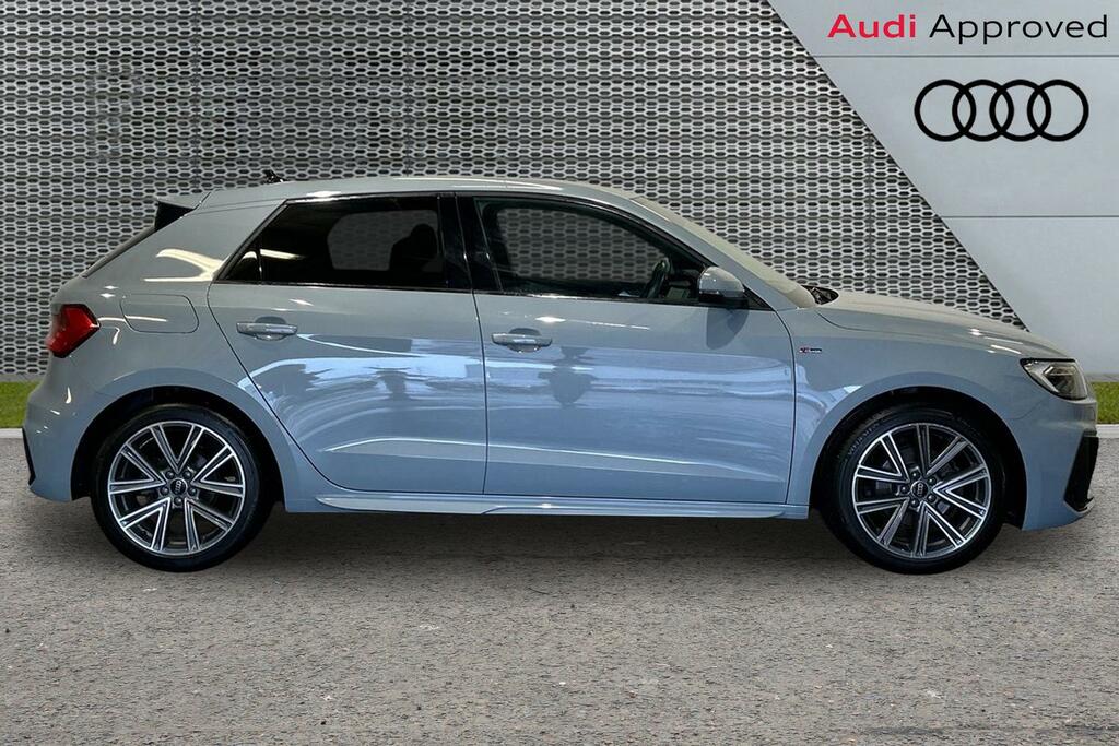 Audi A1 S Line 30 Tfsi 110 Ps 6-Speed SV73XPA Grey #4