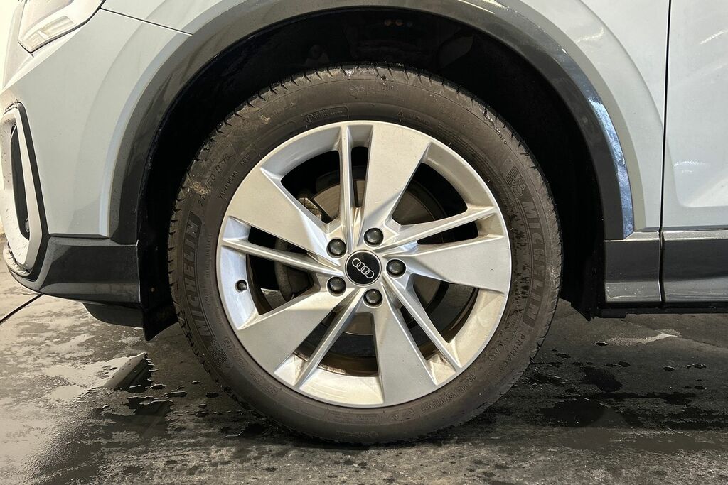 Audi Q2 S Line 35 Tfsi 150 Ps S Tronic SW22AHP Grey #5