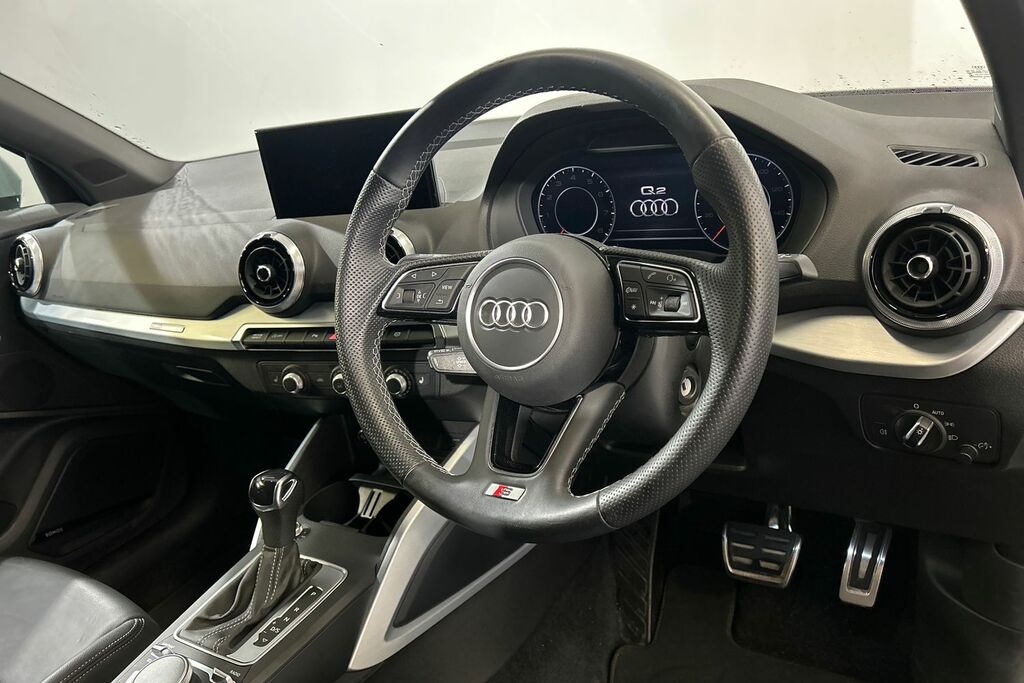 Audi Q2 S Line 35 Tfsi 150 Ps S Tronic SW22AHP Grey #6
