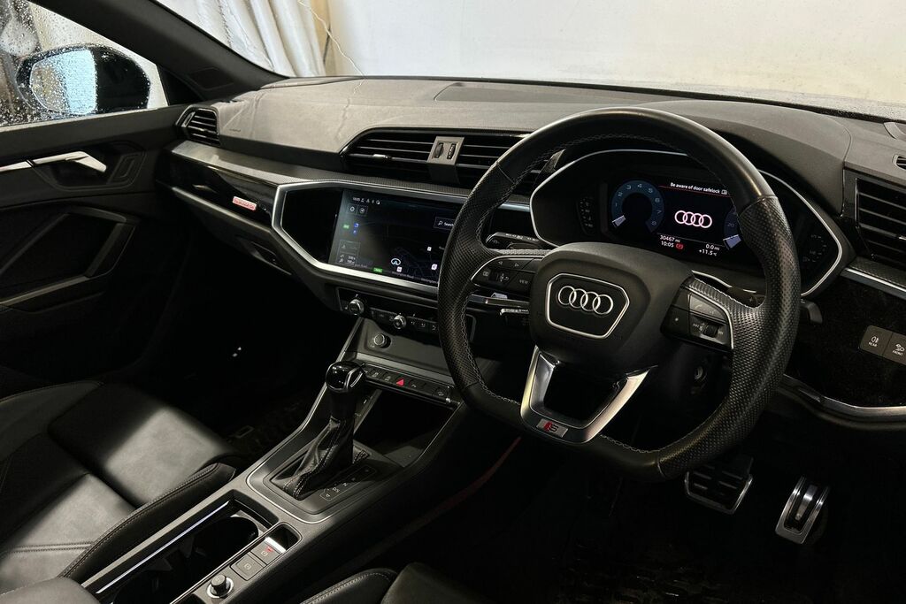 Audi Q3 Black Edition 40 Tfsi Quattro 190 Ps S Tronic SW22UDK Black #6