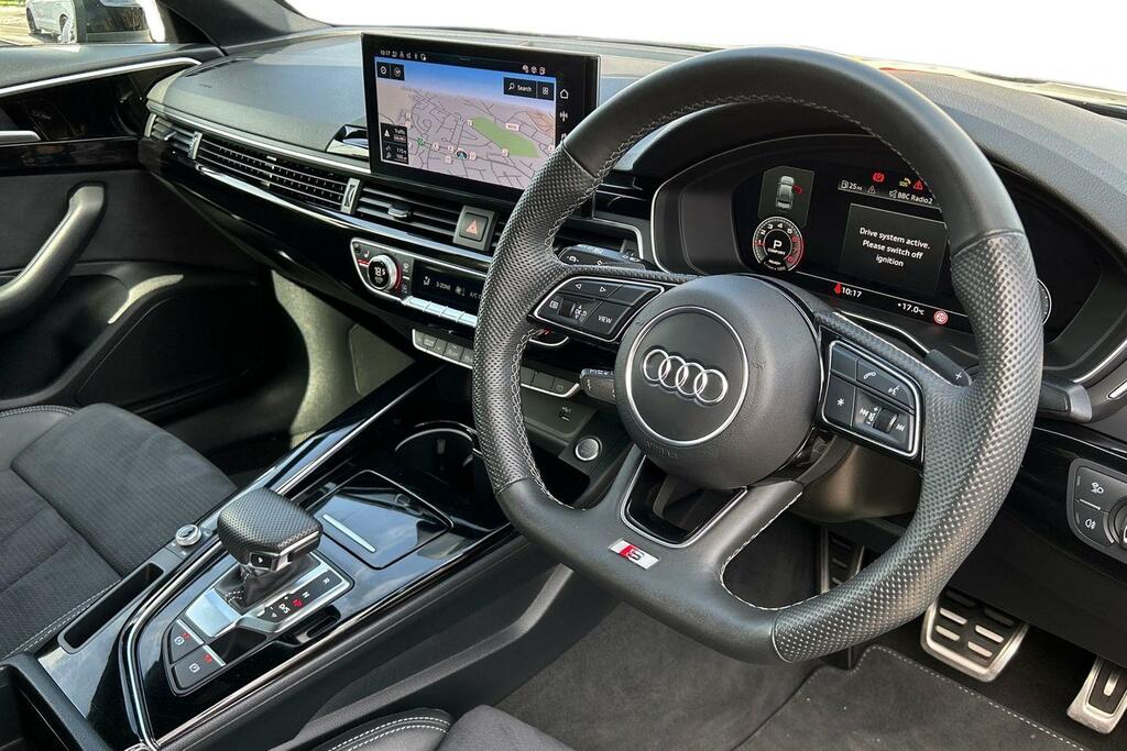 Audi A4 40 Tfsi 204 Black Edition S Tronic GJ74FNV Blue #6