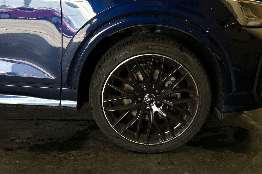 Audi Q2 Black Edition 35 Tfsi 150 Ps S Tronic SW73VHA Blue #5