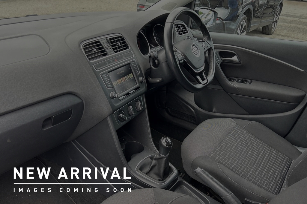 Volkswagen Polo 1.2 Tsi Match Edition Euro 6 Ss ST67KCF Black #2