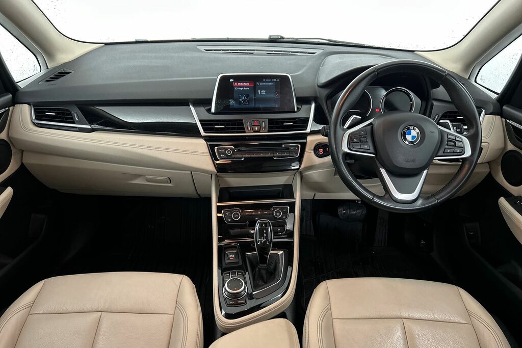 BMW 2 Series Active Tourer 220I Luxury Active Tourer SK19NSA Orange #4