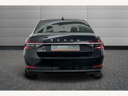 Skoda Superb 1.5 Tsi Se L Dsg Black #5