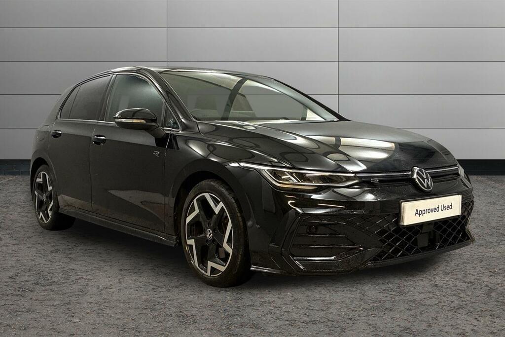 Volkswagen Golf 1.5 Tsi 150 R-line Black