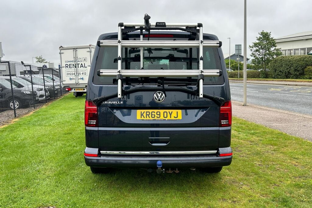 Volkswagen Caravelle Executive Swb 199 Ps 2.0 Tdi Bmt 7Sp Dsg Black #7