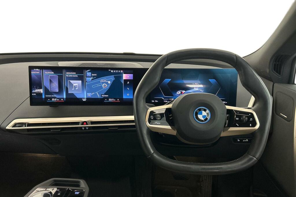 BMW iX Ix Xdrive50 M Sport Edition SW72POF White #5