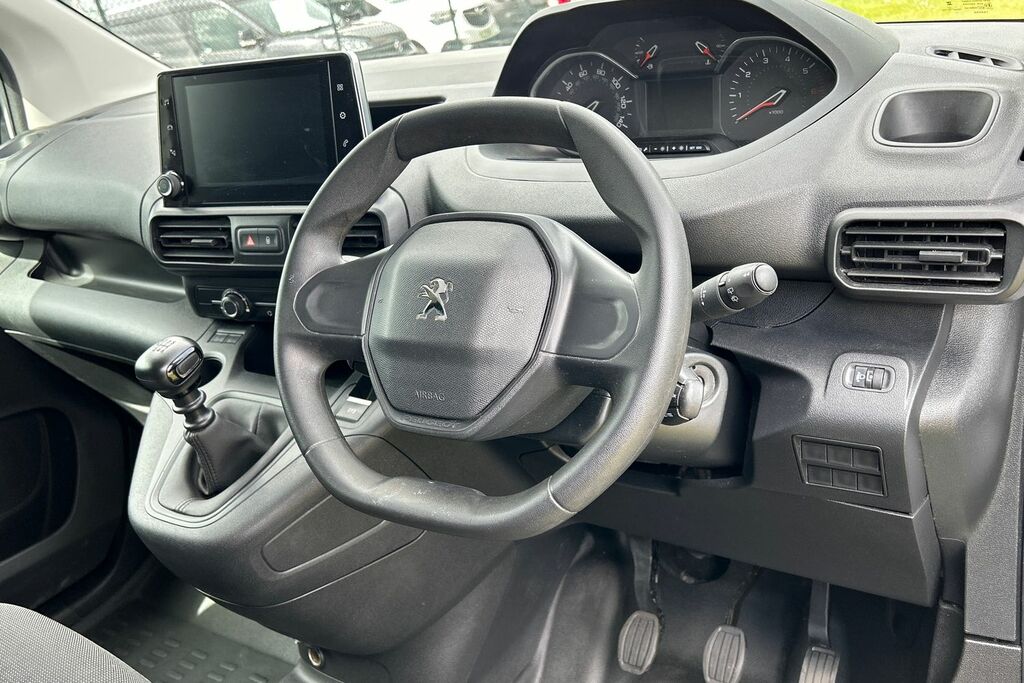 Peugeot Partner 1000 1.5 Bluehdi 100 Professional Premium Van White #6