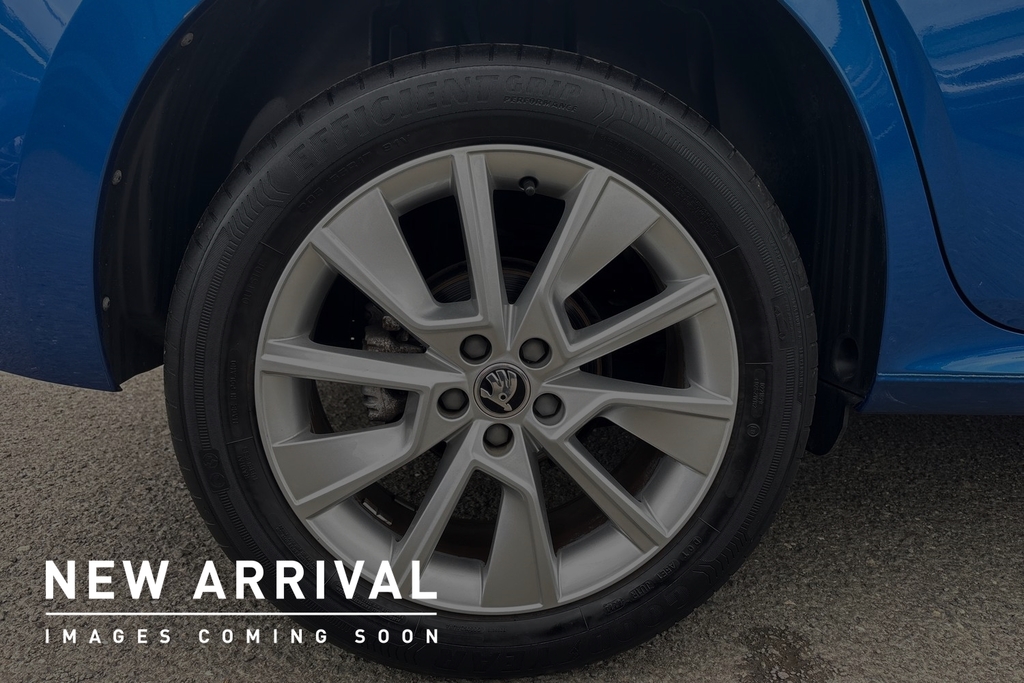 Skoda Kamiq 1.0 Tsi 110 Se Drive Dsg HW23GMY Blue #5