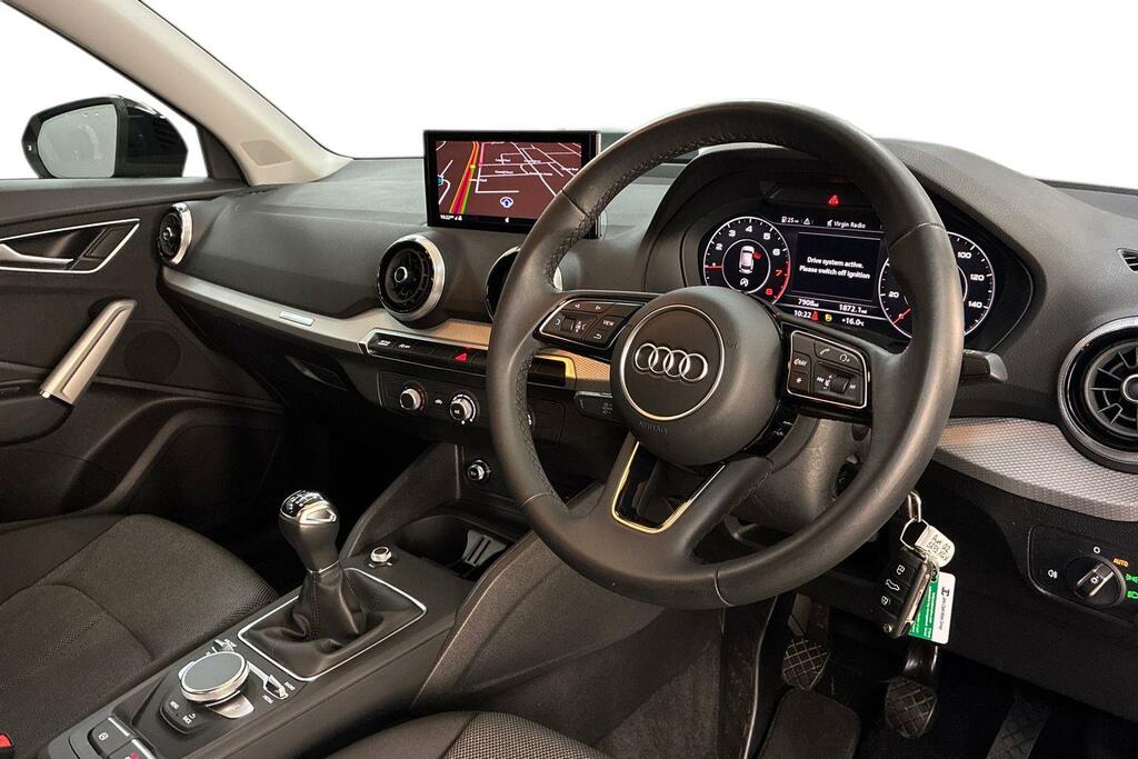 Audi Q2 30 Tfsi Sport SR73KGX Black #6