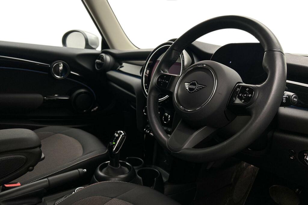 Mini Hatch 3-Door Cooper Classic ST73CPX Silver #6