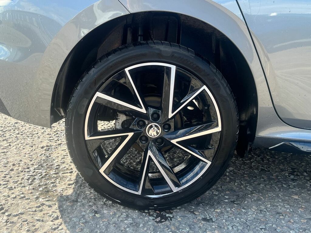 Skoda Kamiq 1.0 Tsi 110Ps Monte Carlo Dsg SY73YML Grey #5