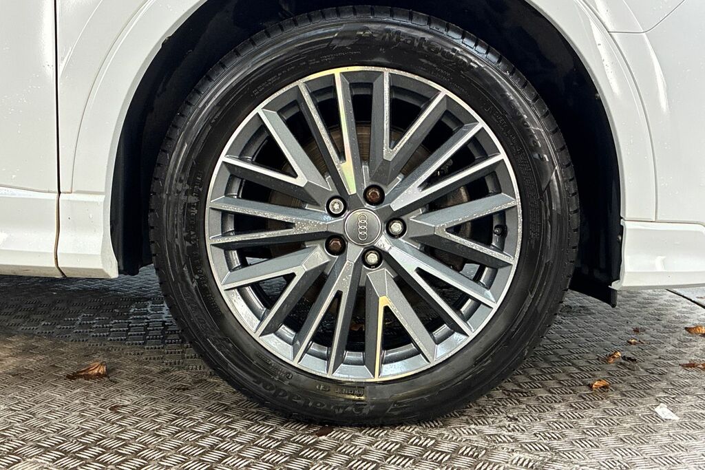 Audi Q3 40 Tfsi Quattro S Line S Tronic SW19GJX White #5