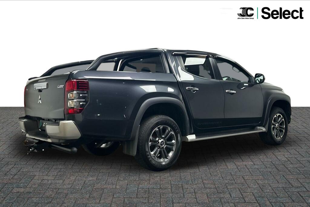 Mitsubishi L200 2.2 Di-d Dc Barbarian X 4Wd Euro 6 Ss Grey #2
