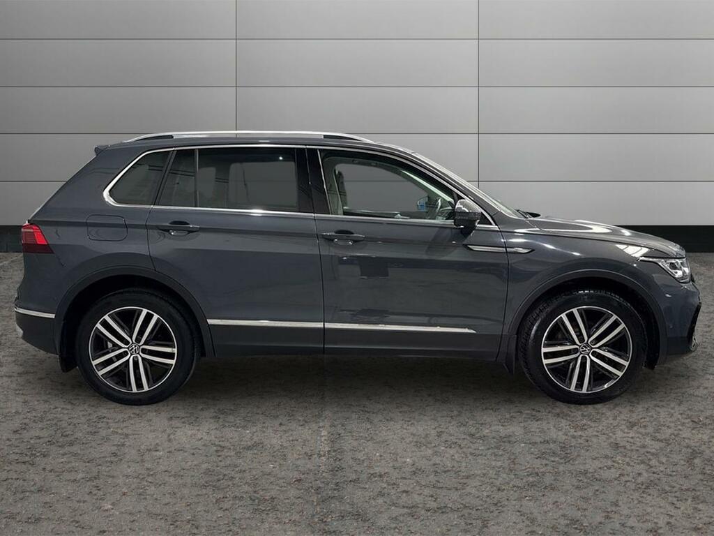 Volkswagen Tiguan 2.0 Tdi 150Ps Elegance 4Motion Dsg SY21NFM Grey #4