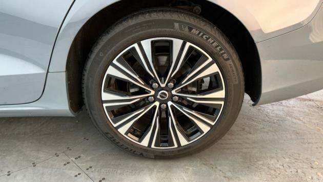 Volvo V60 Core, B3 Mild Hybrid, Grey #4