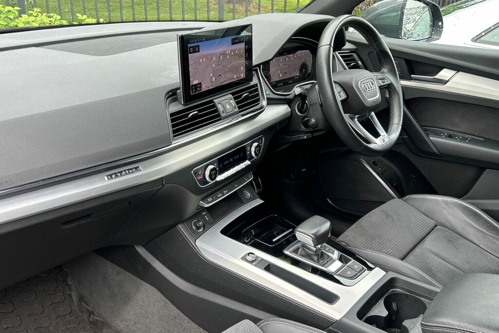 Audi Q5 S Line 40 Tdi Quattro 204 Ps S Tronic ST21YWD Grey #2