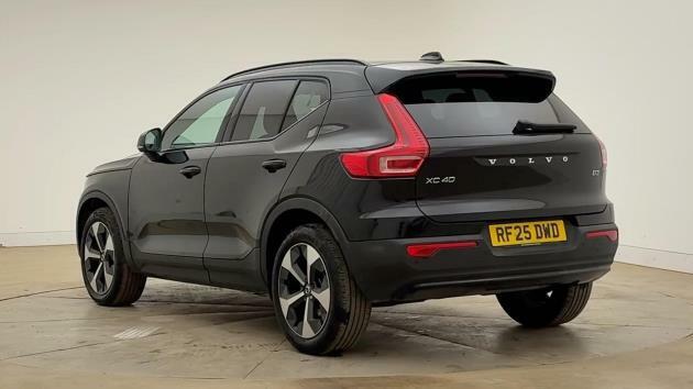 Volvo XC40 Plus, B3 Mild Hybrid, Dark RF25DWD Black #5