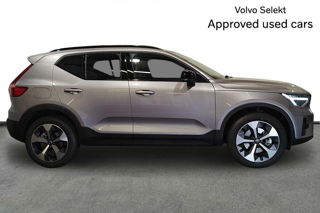 Volvo XC40 Plus, B3 Mild Hybrid, Dark SV26UNP Silver #4