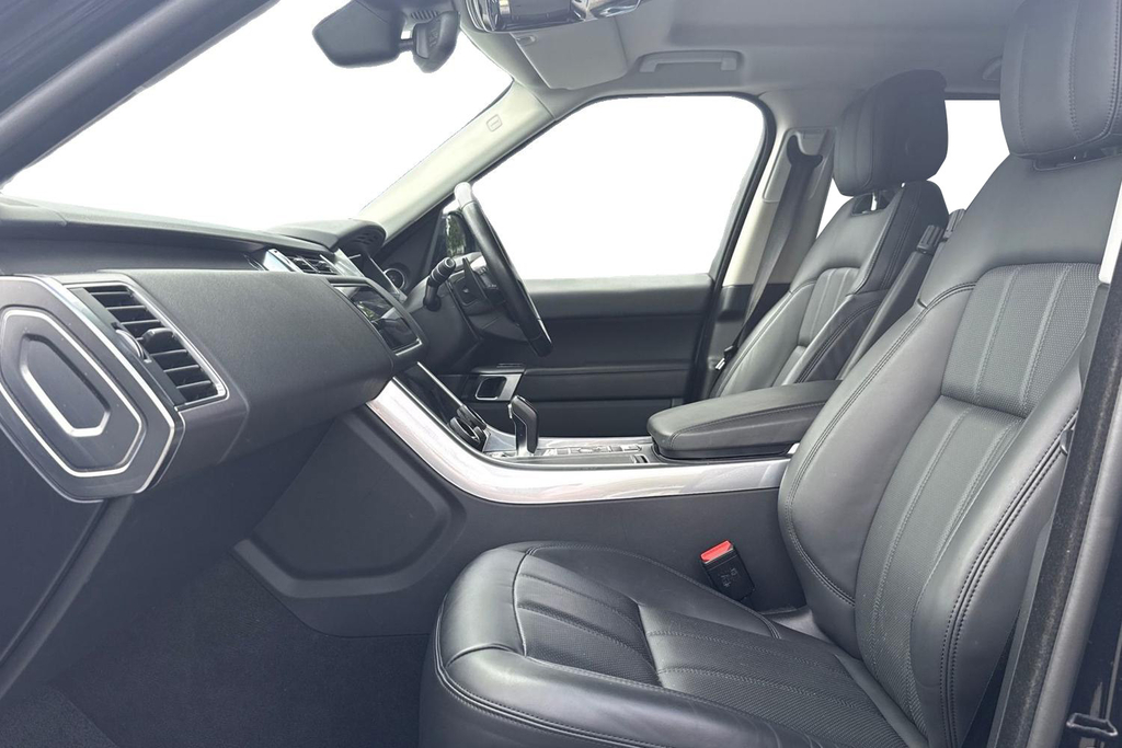 Land Rover Range Rover Sport D250 Hse Black #3