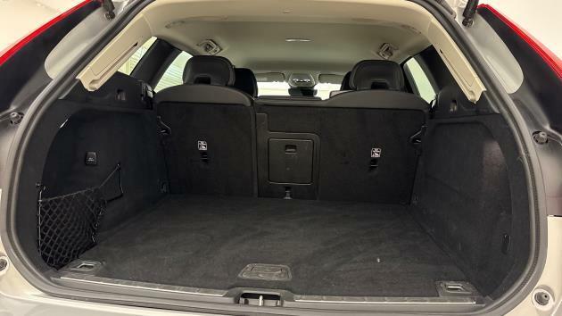 Volvo XC60 Plus, B5 Awd Mild Hybrid, Dark RV25FUO Silver #5