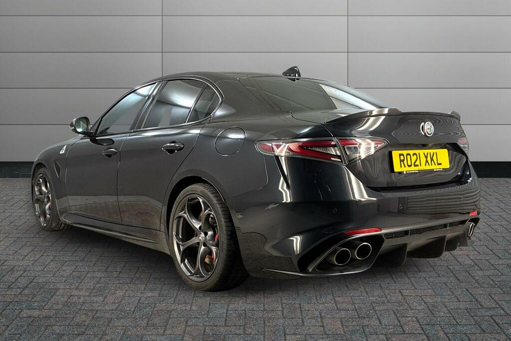 Alfa Romeo Giulia 2.9 V6 Biturbo Quadrifoglio Acc RO21XKL Black #3