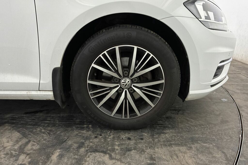 Volkswagen Golf 1.4 Tsi Se White #5
