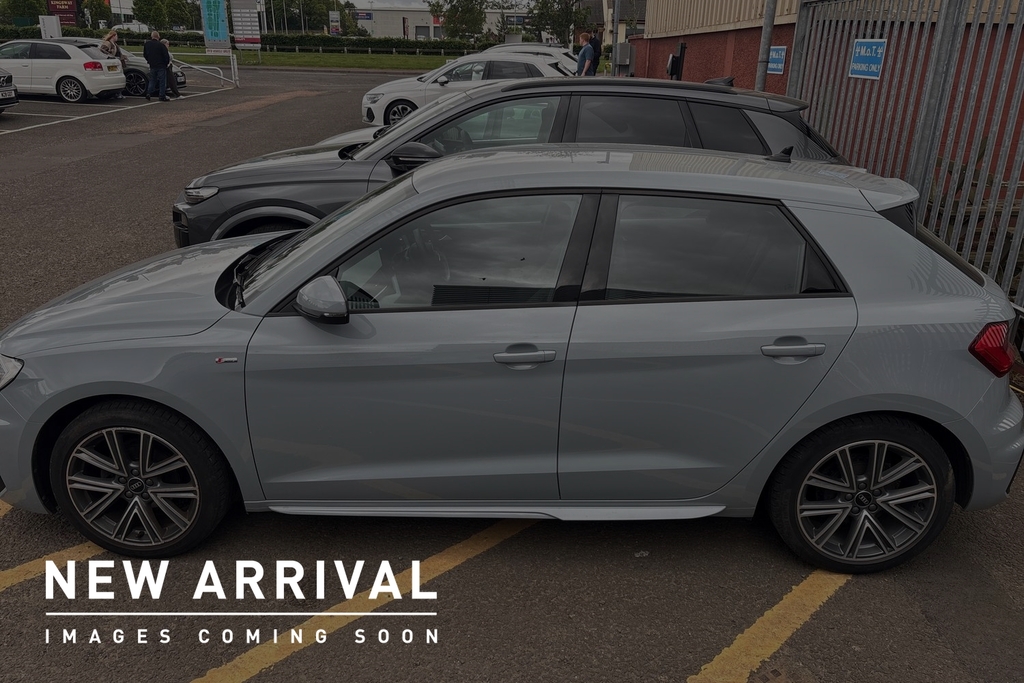 Audi A1 S Line 25 Tfsi 95 Ps 5-Speed SR72HLM Grey #4