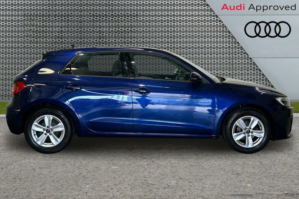 Audi A1 Technik 25 Tfsi 95 Ps 5-Speed SW23GXL Blue #4