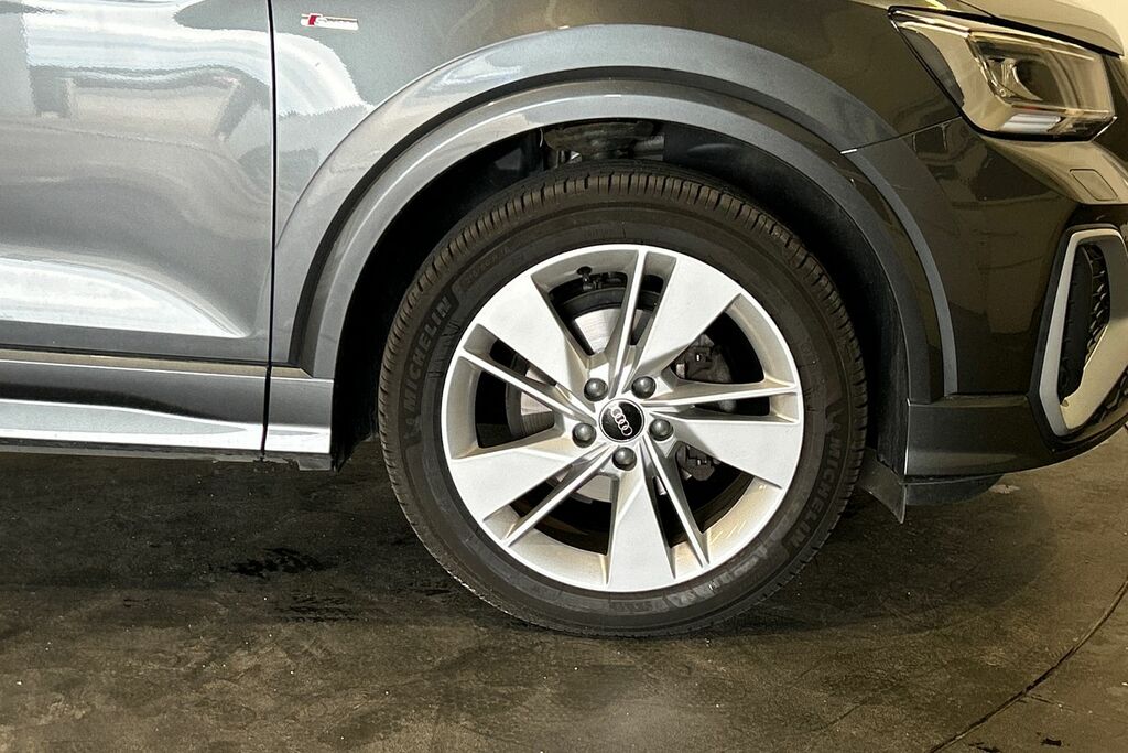 Audi Q2 S Line 35 Tfsi 150 Ps S Tronic SV22WPF Grey #5