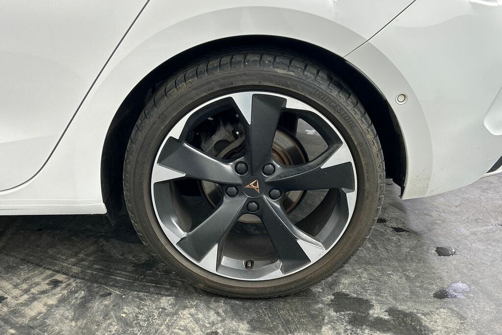 Cupra Leon 1.5 Tsi V1 White #5
