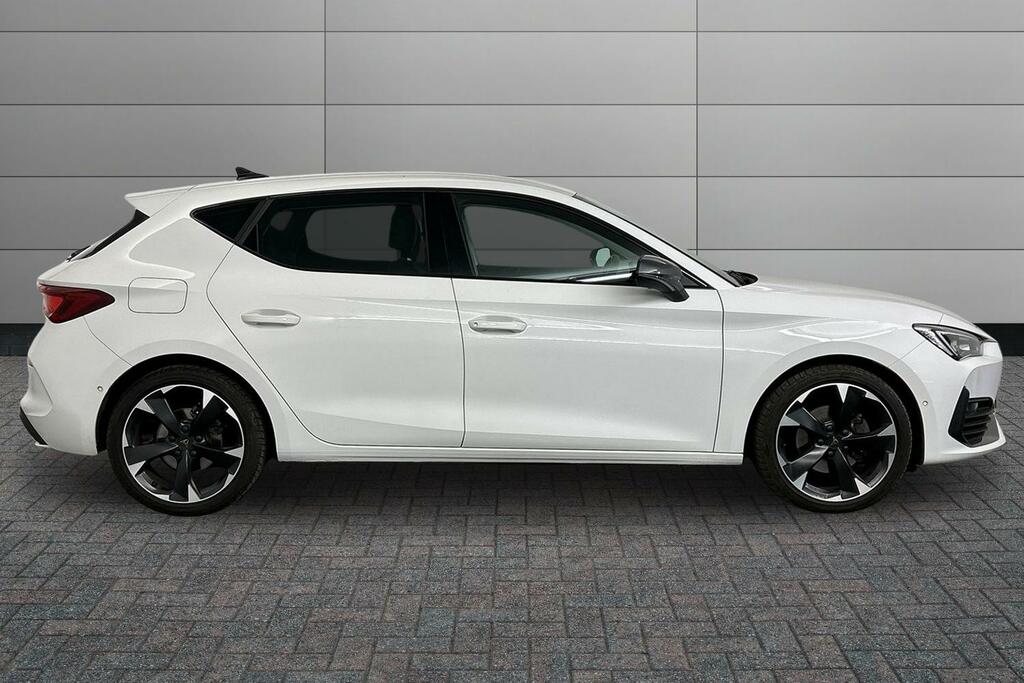 Cupra Leon 1.5 Tsi V1 White #4