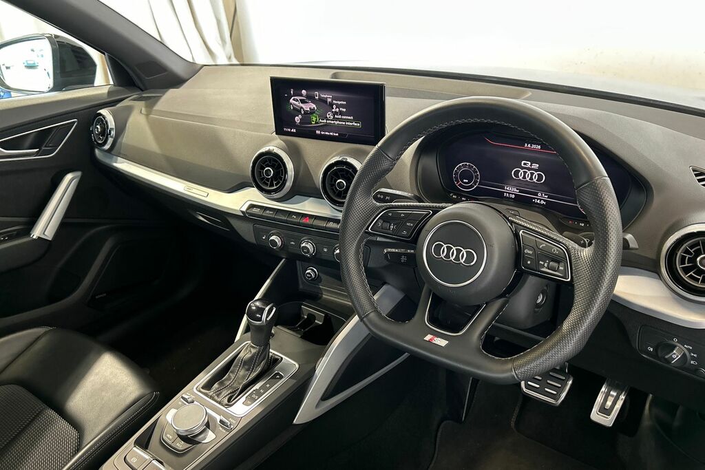 Audi Q2 Black Edition 35 Tfsi 150 Ps S Tronic SW23VZJ Blue #6