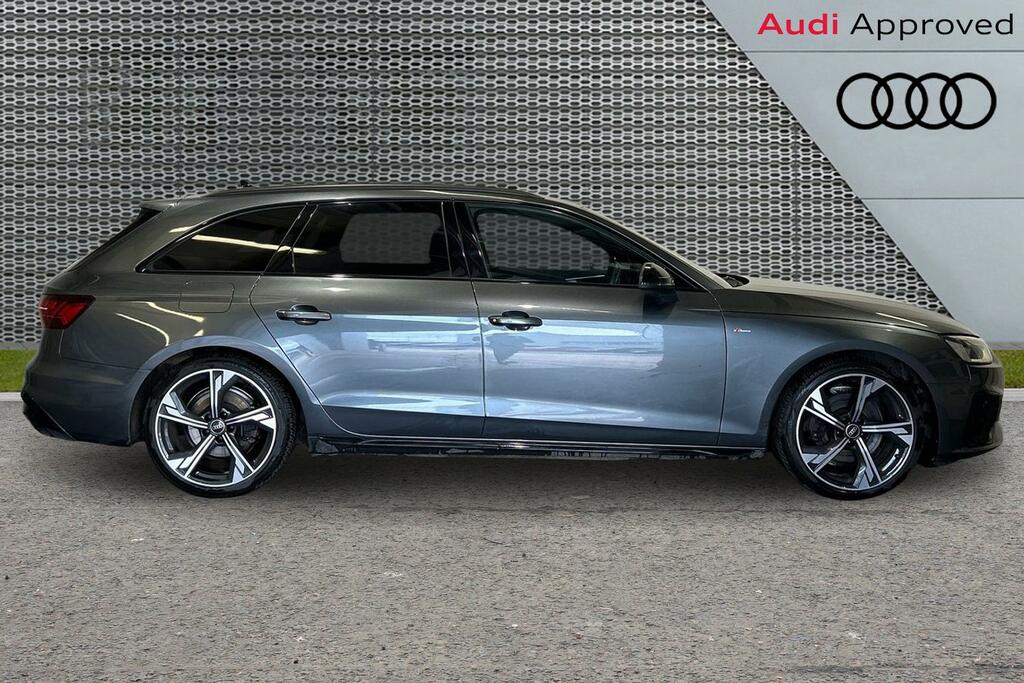 Audi A4 Avant Avant Black Edition 35 Tfsi 150 Ps S Tronic SW24EYO Grey #4