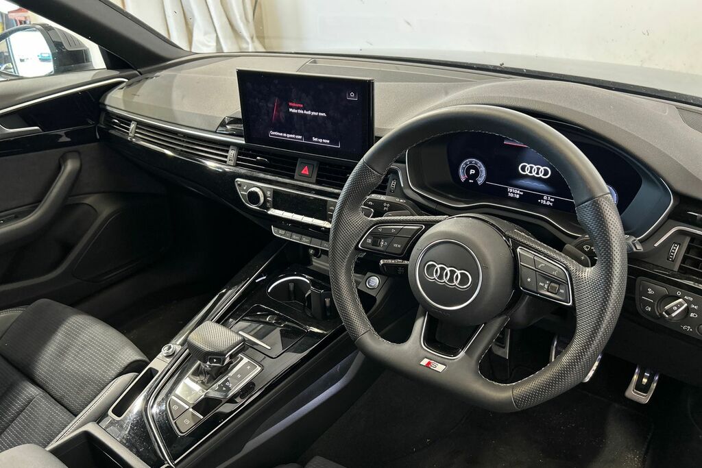 Audi A4 Avant Avant Black Edition 35 Tfsi 150 Ps S Tronic SW24EYO Grey #6