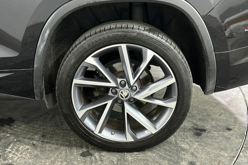 Skoda Kodiaq 2.0 Tdi 200 Sport Line 4X4 Dsg 7 Seat YB22SMV Black #5