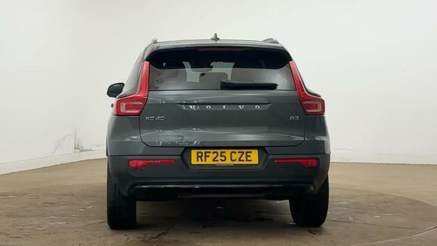 Volvo XC40 Plus, B3 Mild Hybrid, Dark RF25CZE #4