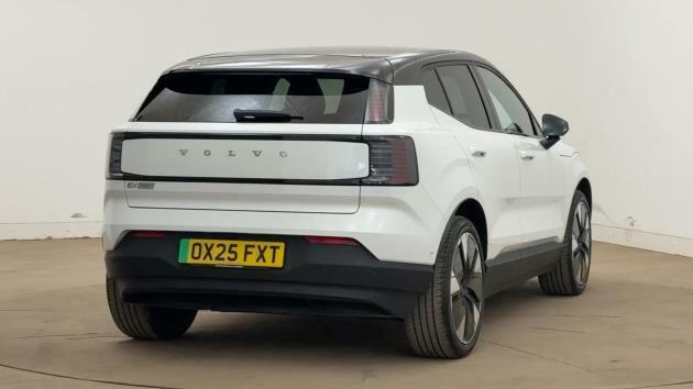Volvo EX30 200Kw Sm Extended Range Ultra 69Kwh White #3